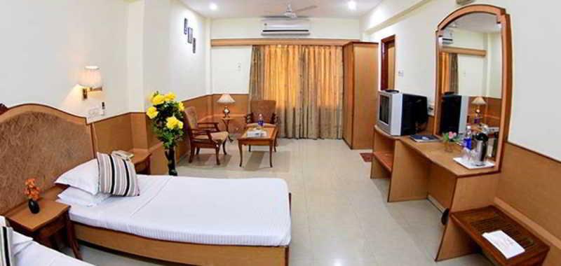 Alleppey Prince Hotel Alappuzha Экстерьер фото